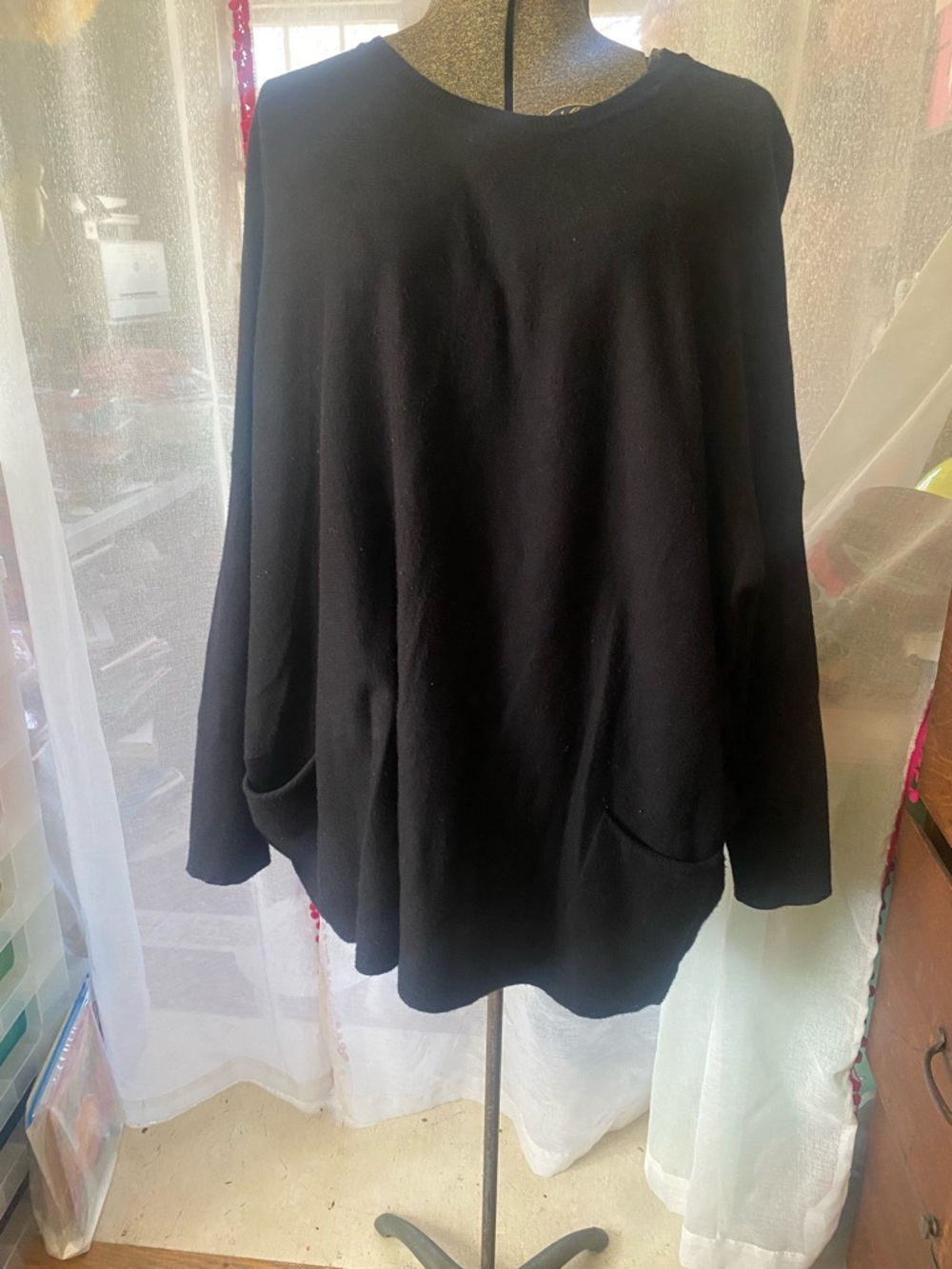Chic Soul Black Knit Tunic Top with Dolman Sleeves and Pockets XL/XXL witchy